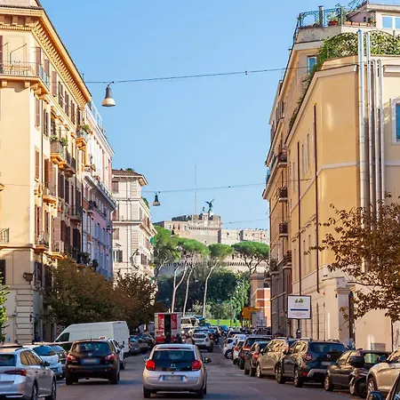 Hostly-maison Sant'angelo-few Steps From Vatican Lägenhet *