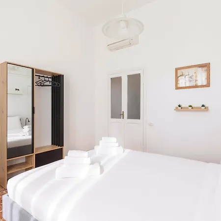 Hostly-maison Sant'angelo-few Steps From Vatican *