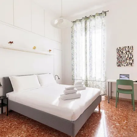 Hostly-maison Sant'angelo-few Steps From Vatican Lägenhet